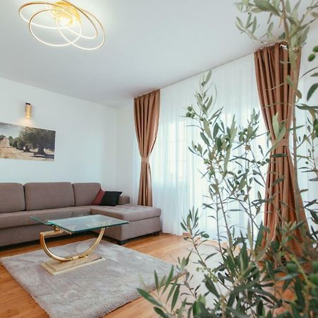 Apartamento Maslina & Lavanda Podstrana Exterior foto
